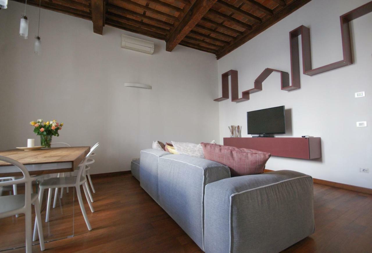 Tabacchi Luxury Apartment In Lucca Historical Center Near Toll Parking מראה חיצוני תמונה